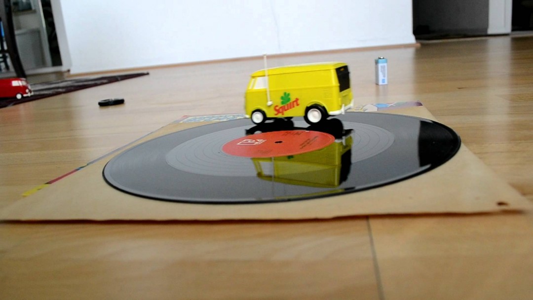 VW-Bus-Soundwagon-02