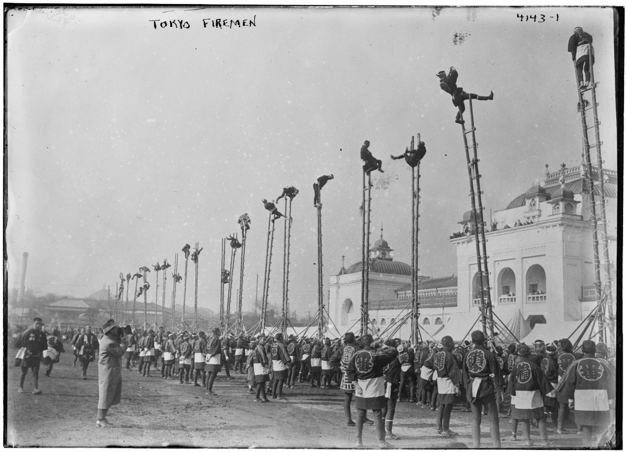 dezomeshiki-parade-pompier-japon-01