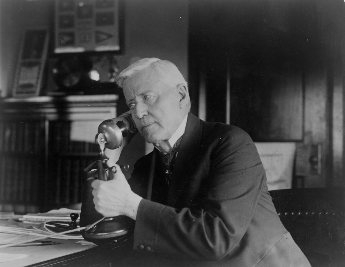 photo-ancienne-telephone-vintage-allo-48