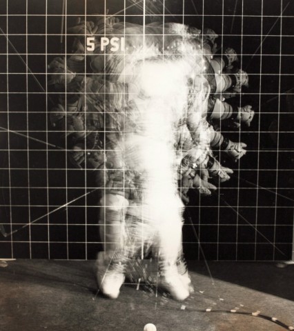 test-combinaison-spatiale-stroboscope-bo