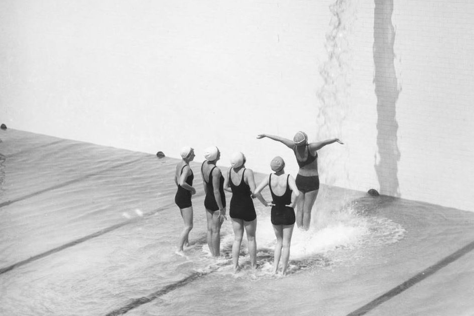 [Mystère #200] Le remplissage de la piscine Olympique de Los Angeles 1932