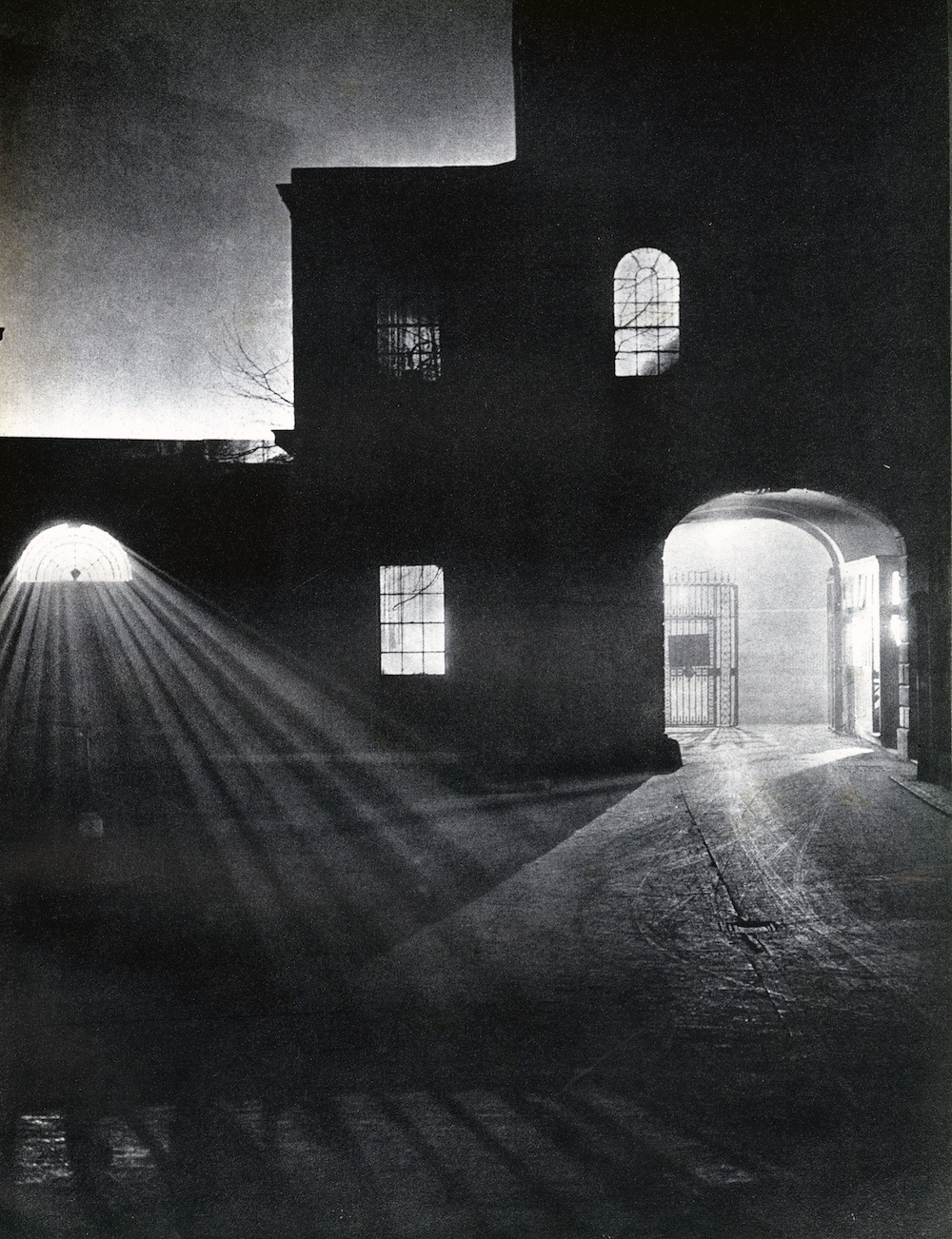 Londres vidée de ses habitants la nuit en 1934