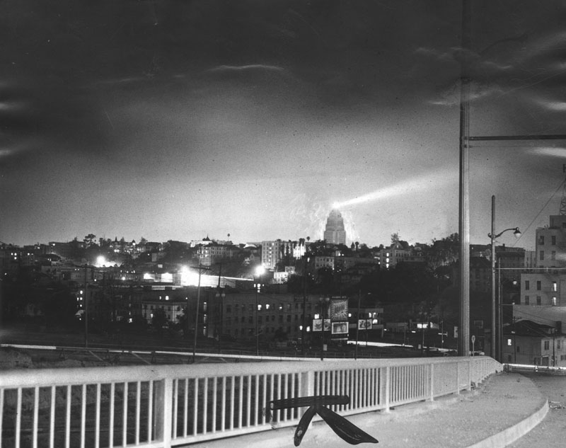 lumiere-bombe-esaai-nucleaire-los-angeles-03