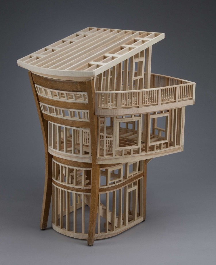vieux-meuble-structure-architecturale-05