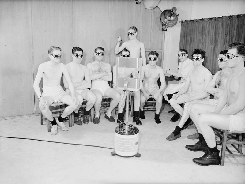 [Mystère #207] Une dose de lumière pour les sous-mariniers Anglais en 1942