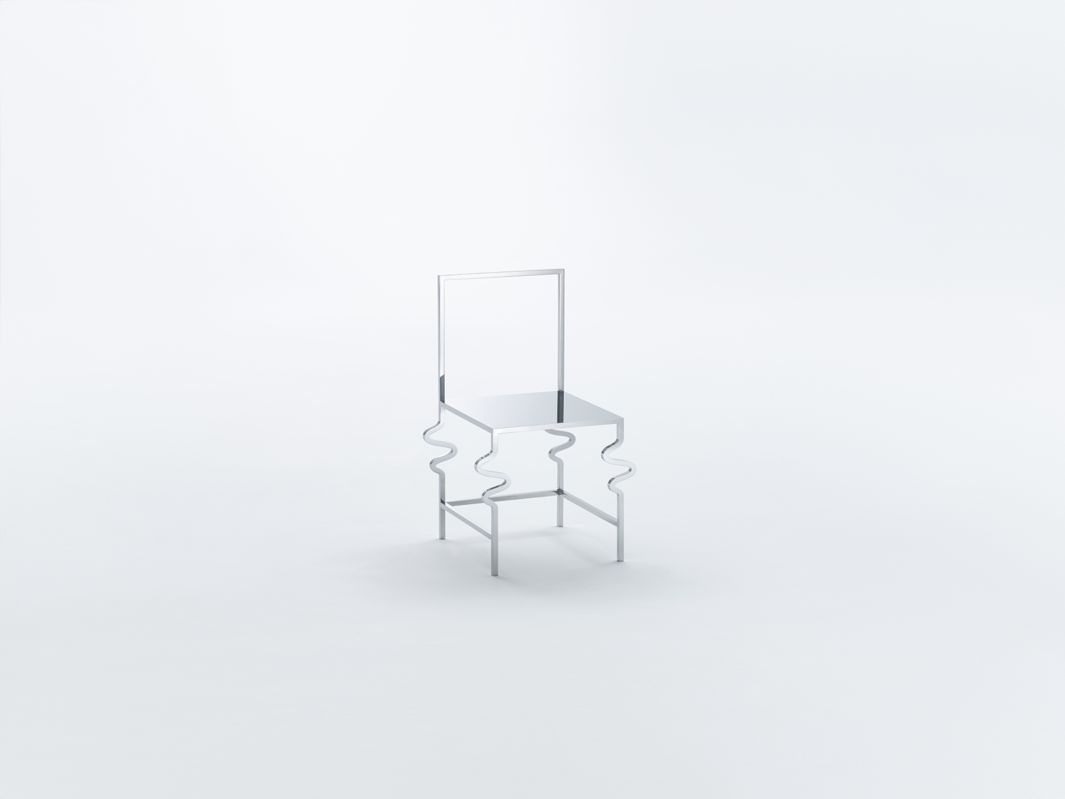 50_manga_chairs037_kenichi_sonehara