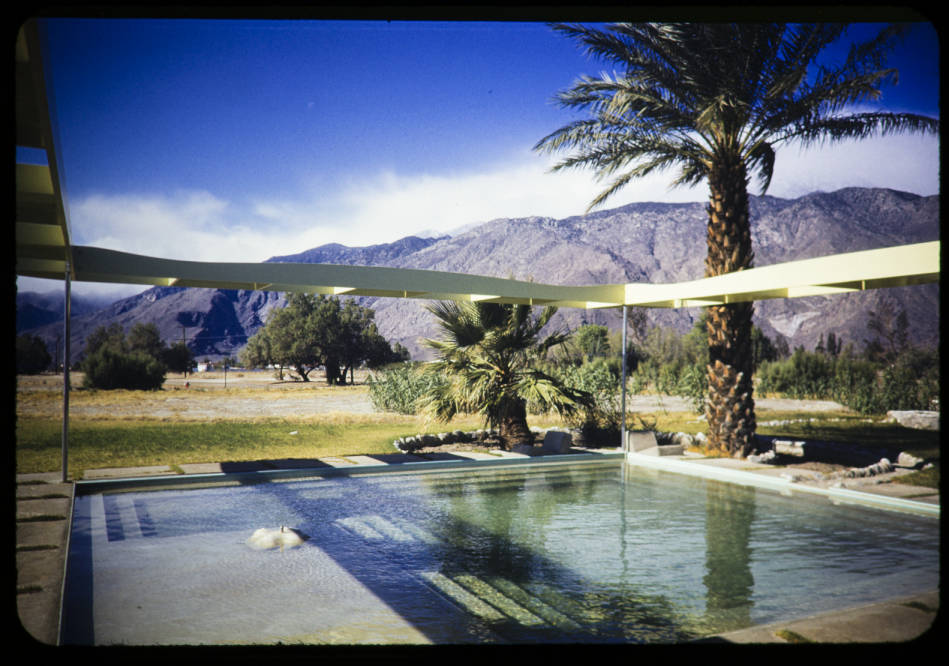 02-Frey_residence_Palm_Springs_Calif_1948