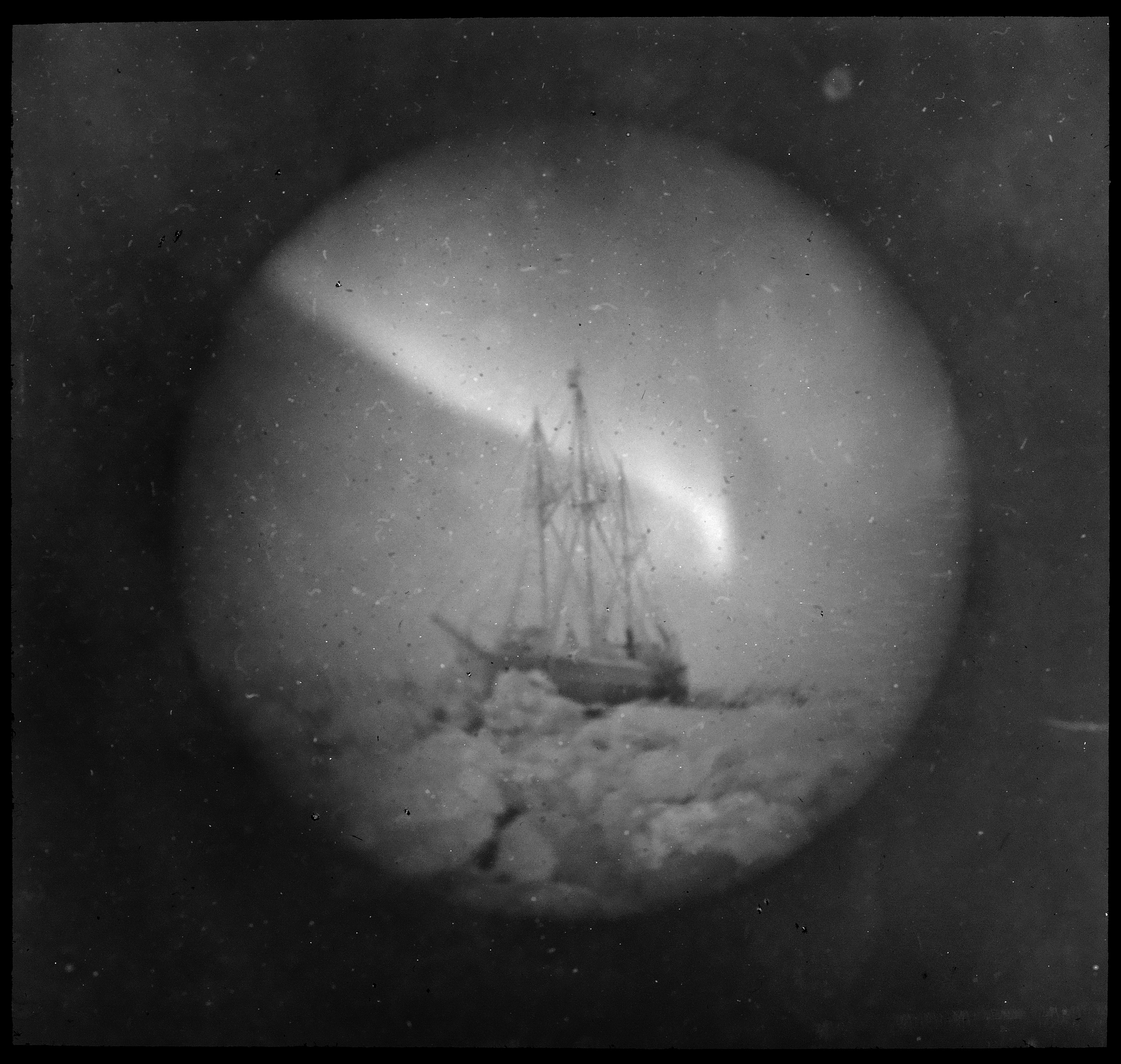 [Mystère #224] Une aurore au dessus de Maud en 1918
