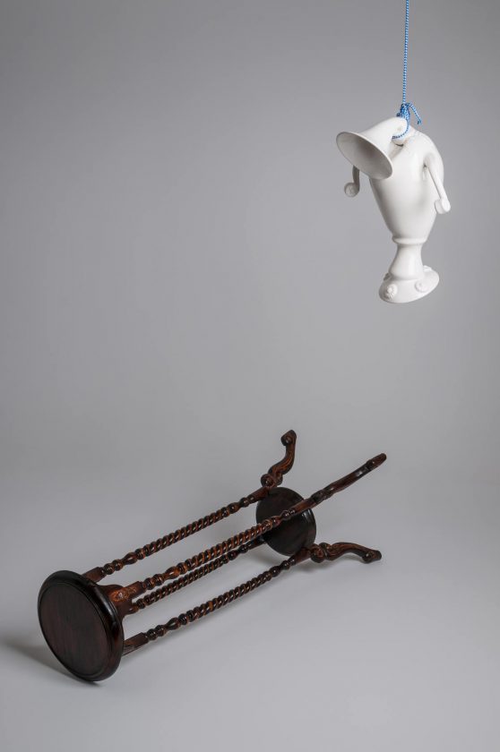vase-abime-violence-insuportable-03