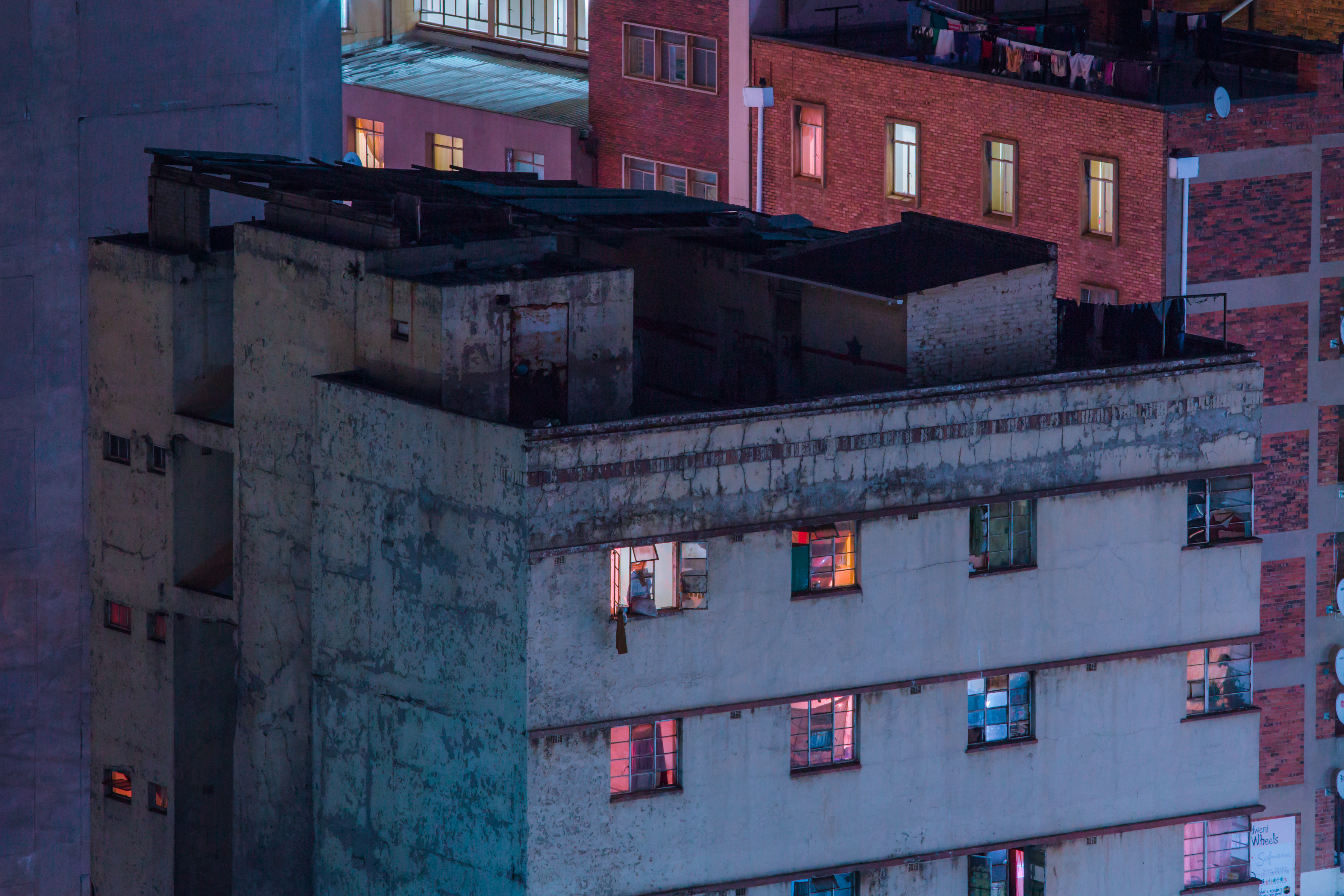 La nuit urbaine de Johannesburg par Elsa Bleda