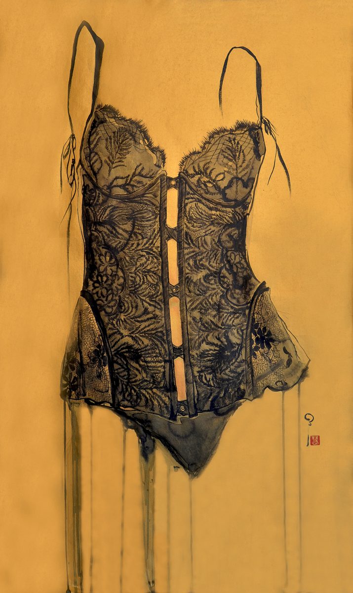 lingerie-hong-wai-02